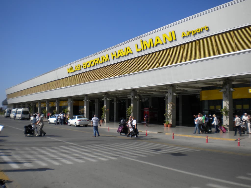 VIP Bodrum Airport (BJV) Hotel Transfer
