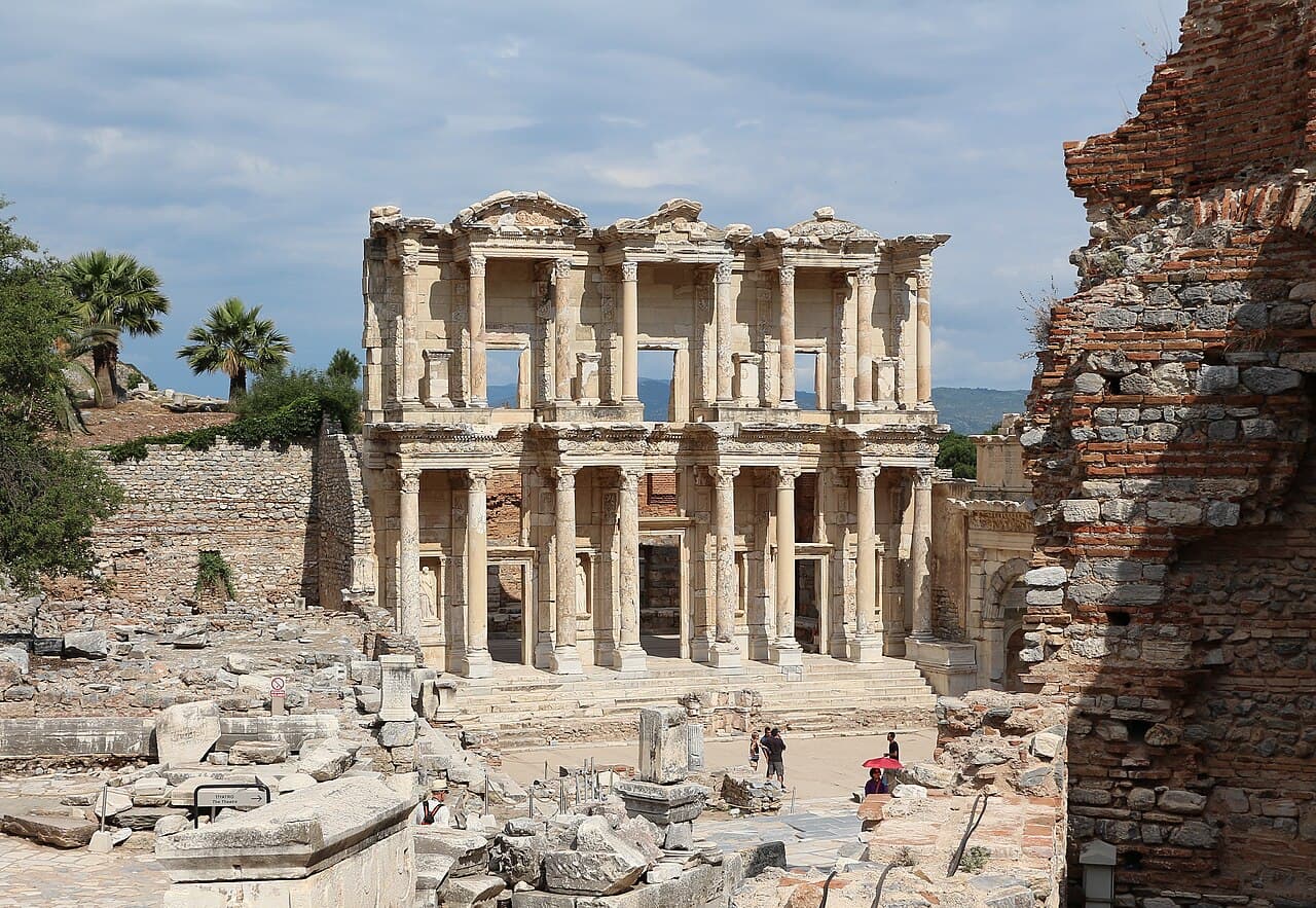 Ephesus & Pamukkale 1-Day Express Private Tour photo 5 — Ephesus
